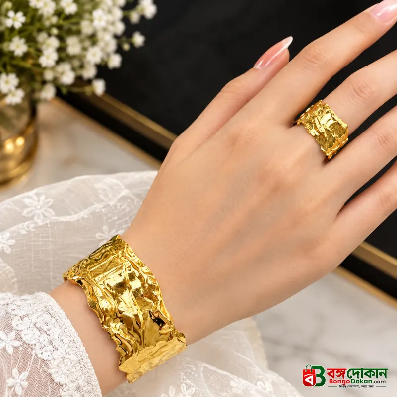 A glossy, golden, crumpled-texture jewellery set to bring out a regal elegance in your look! - বাংলাদেশে সেরা দাম ও এক্সক্লুসিভ ডিজাইন - বাংলাদেশে সেরা অফার ও দাম