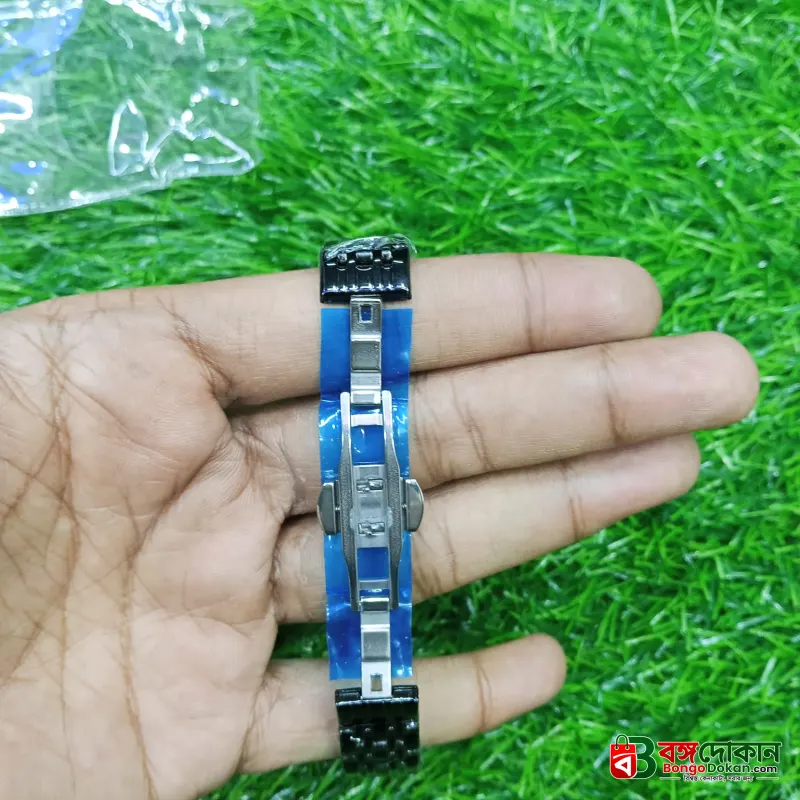 Butter  Fly Lock Olievs  Stainless Steel fashionable  Couple watches +1pcs chain cutter+ 2 pcs battery Full Black - বাংলাদেশে সেরা দাম ও নতুন কালেকশন - গ্যালারি