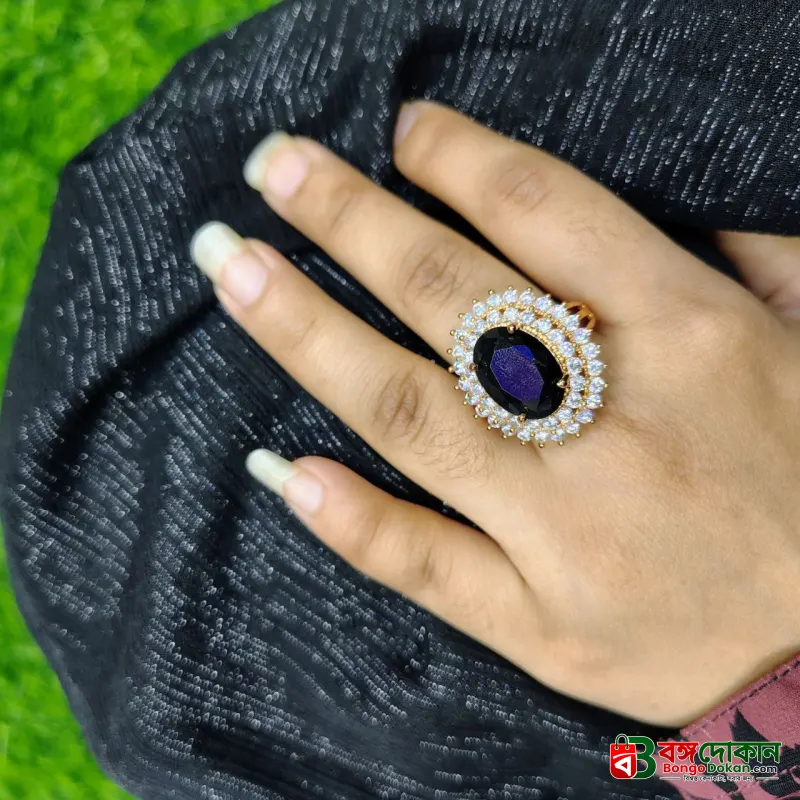 Emerald Royal Crown Ring - বাংলাদেশে সেরা দাম ও এক্সক্লুসিভ ডিজাইন - গ্যালারি